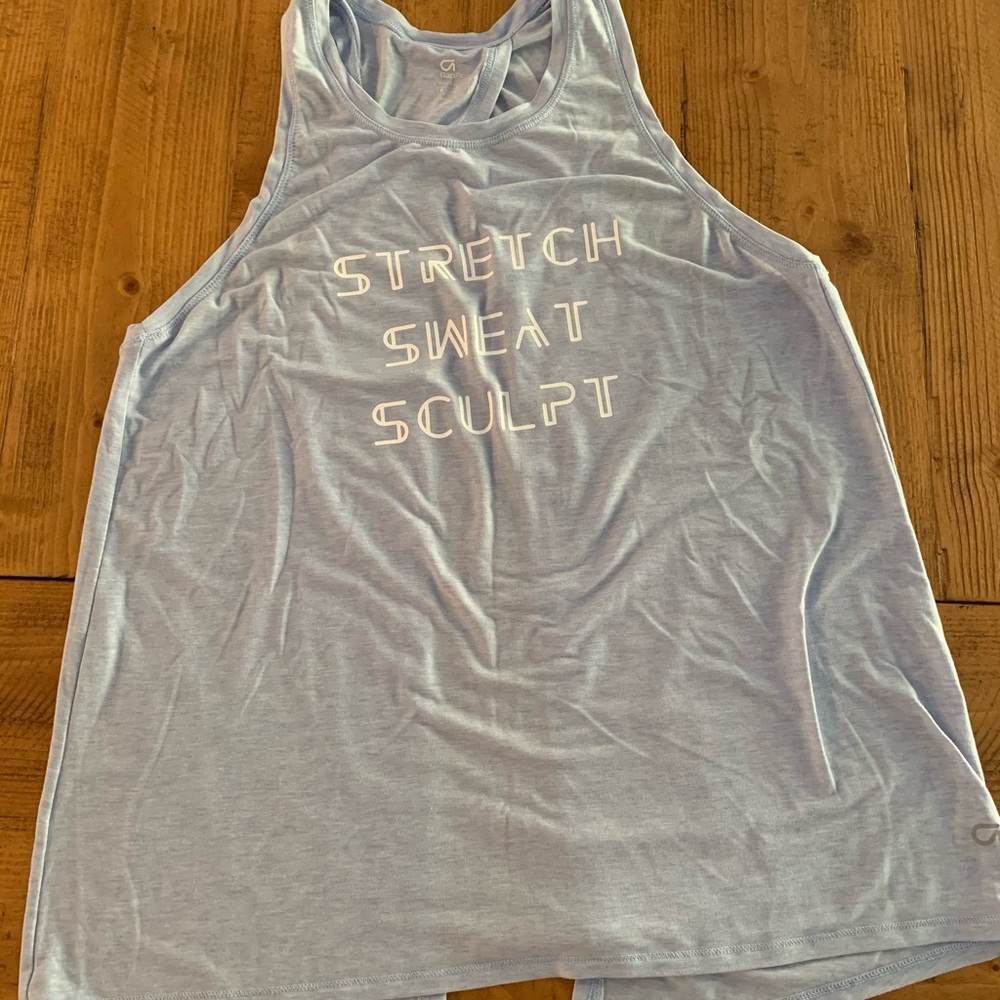 GAP Fit muscle tank size small